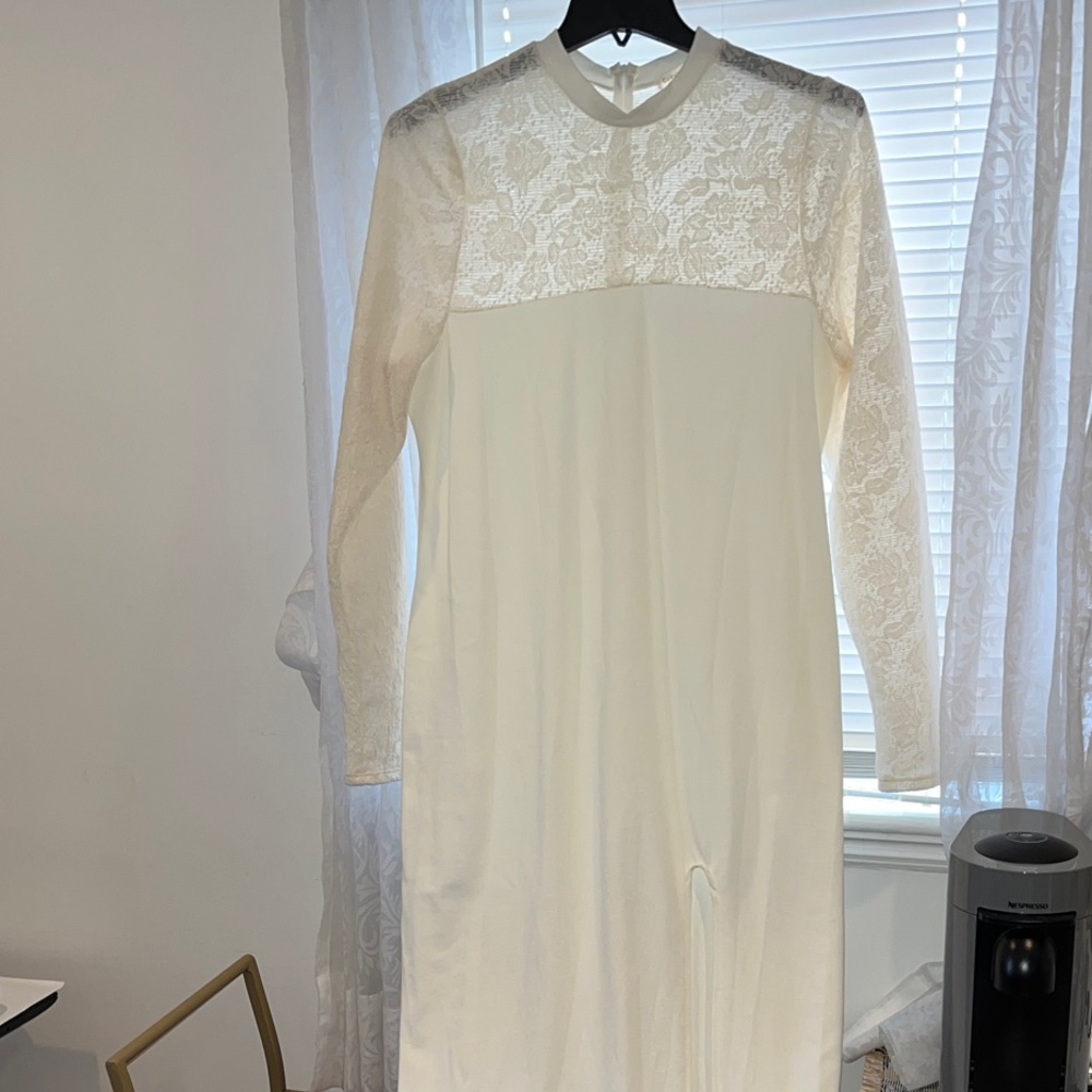 NWOT Cream Lace Long Sleeve Dress - Picture 3 of 5